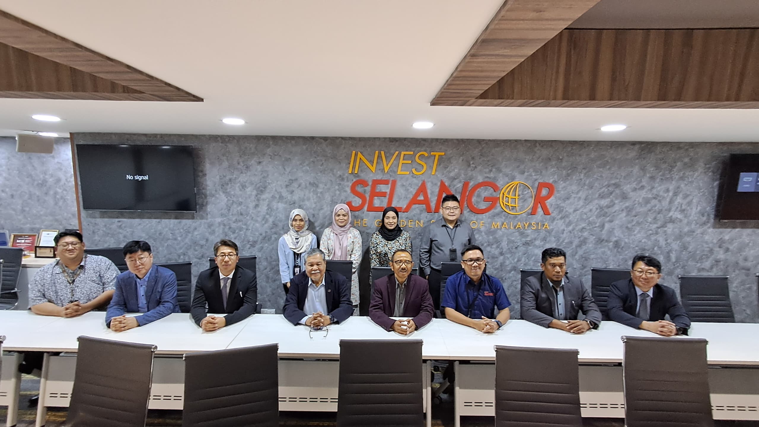 Pelaburan Korea mencecah RM1 Billion Kukuhkan Industri Aeroangkasa Malaysia, Cipta Peluang Pekerjaan kepada graduan serta nilai tambah sektor pendidikan berkemahiran tinggi