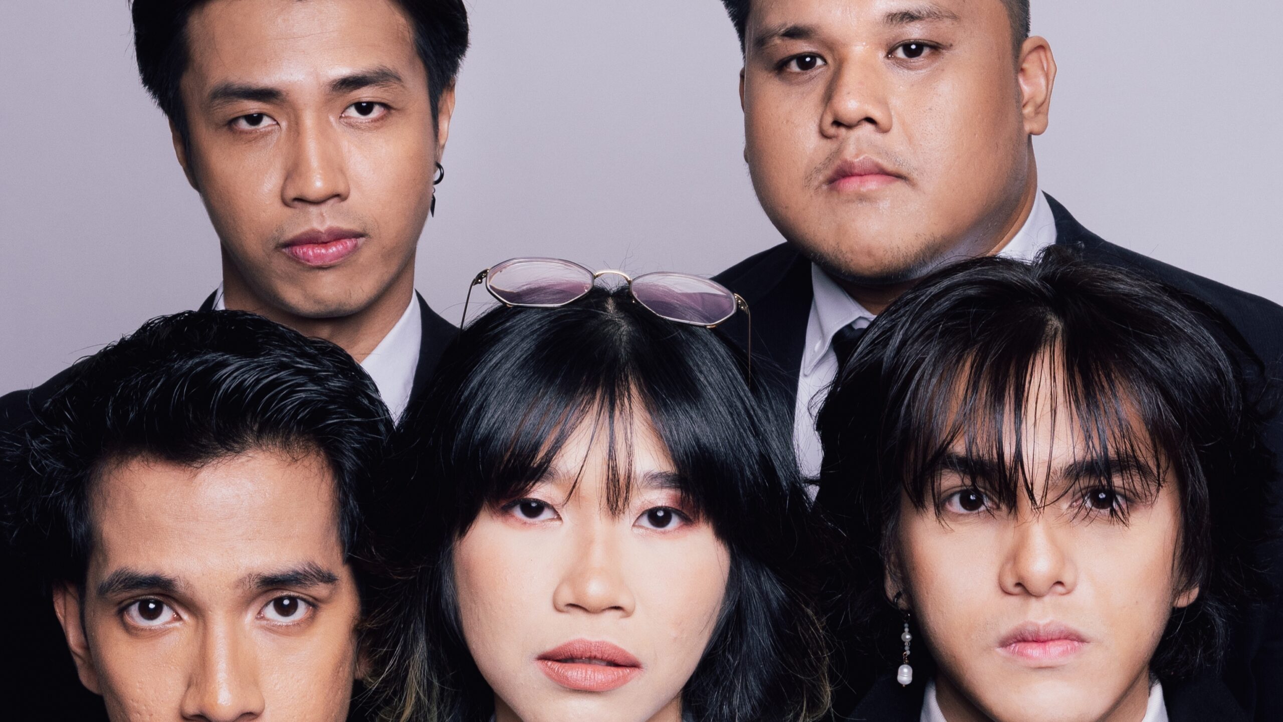 “Alaaa bodo, aku kantoi lagi sekali…” – Lagu cinta tiga segi dengan twist yang catchy dan penuh drama!