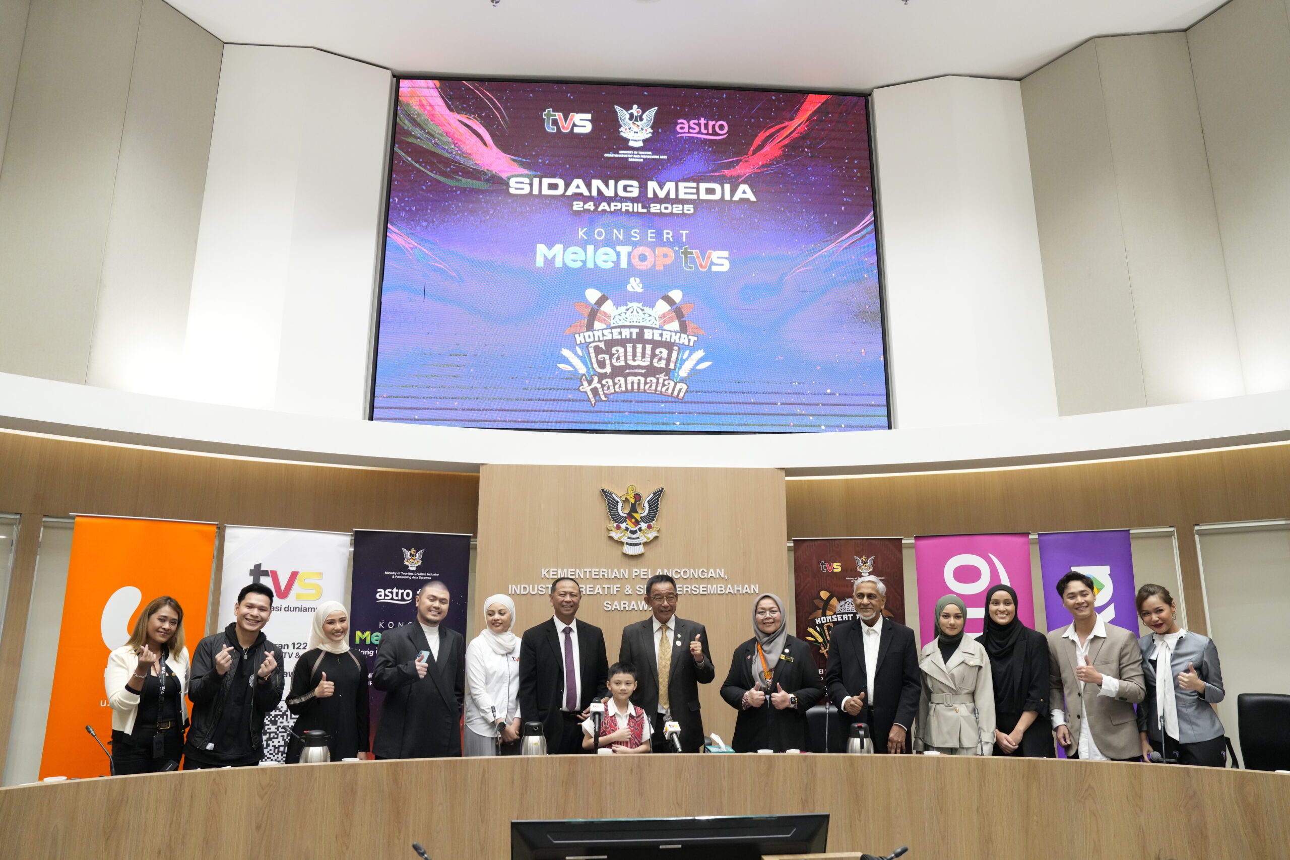 DUA KONSERT MEGA GEGARKAN MIRI MEI INI